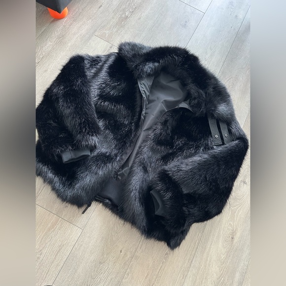 Nike x Ambush Reversible Faux Fur Coat - Picture 6 of 7